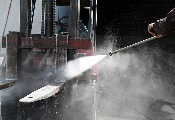 Best Residential Pressure Washing Services  in Hartville, OH