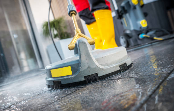 Best Roof Power Washing Services  in Hartville, OH